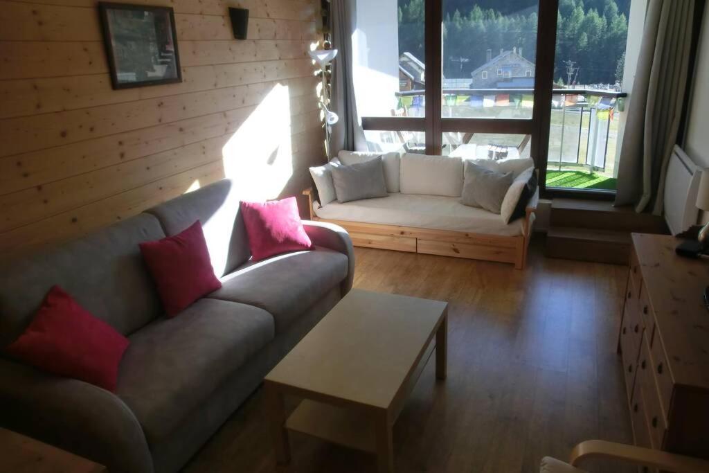 Appartement Studio Front De Neige, Acces Direct Aux Pistes イゾラ 2000 エクステリア 写真